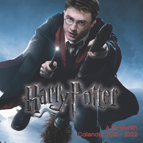 Harry Potter, A 19 - Month Wall Calendar 2021: July 2022