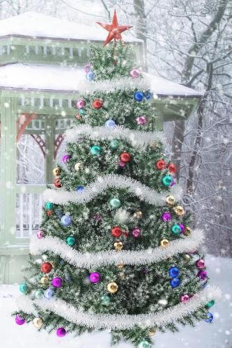 Christmas Tree in the Snow Journal