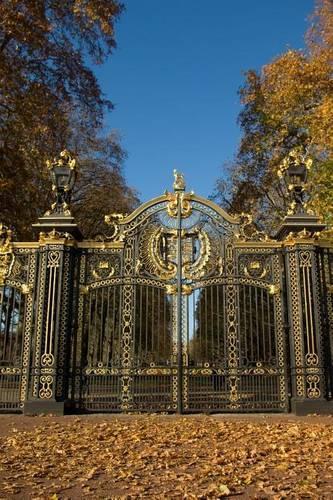 Buckingham Palace Gate London UK Journal