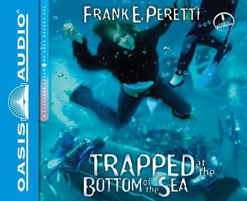 Trapped at the Bottom of the Sea (Library Edition): Volume 4(4 Cooper Kids Adventure)