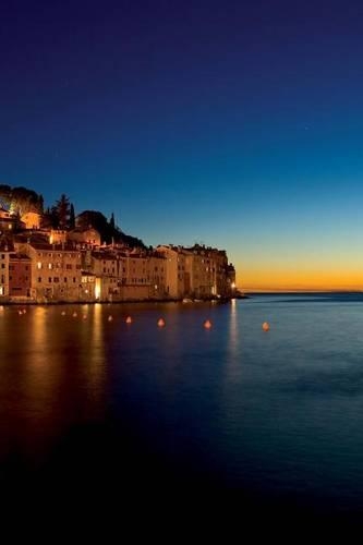 Beautiful Croatia Rovinj 3-8 150 Page Lined Journal
