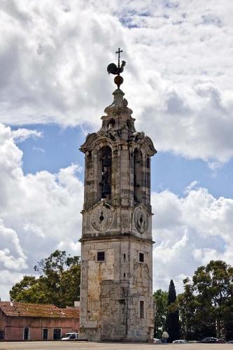 Majestic Clock Tower in Lisbon, Portugal Journal: Take Notes, Write Down Memories in this 150 Page Lined Journal