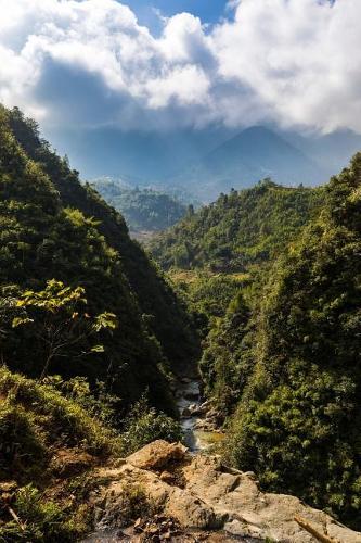 Mountains in Vietnam Journal