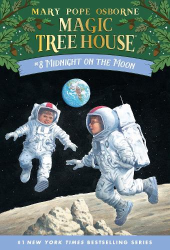 Midnight on the Moon: (8 Magic Tree House)