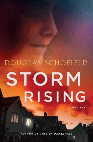 Storm Rising: A Mystery(English)