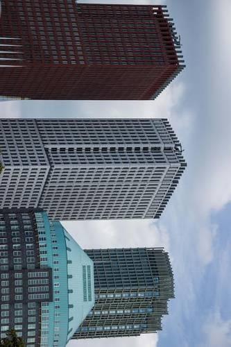 Cityscape of the Architecture in the Hague, Netherlands: Blank 150 Page Lined Journal for Your Thoughts, Ideas, and Inspiration(English)