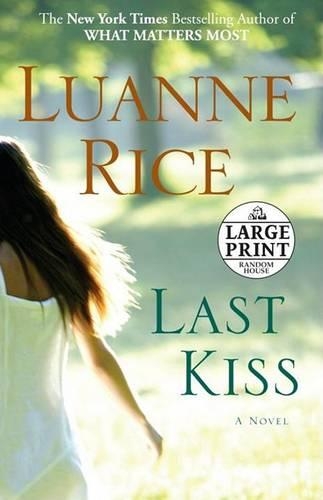 Last Kiss: (Random House Large Print)