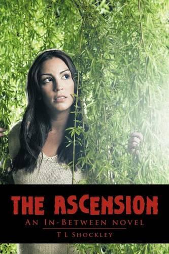 The Ascension: An In-Between Novel(English)