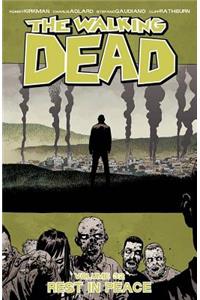 The Walking Dead Volume 32: Rest in Peace