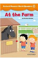 Oxford Phonics World Readers: Level 2: At the Farm