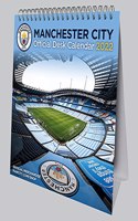 Official Manchester City Football Club 2022 Desk Calendar - Month To View Desk Calendar (The Official Manchester City Desk Calendar)