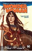 Wonder Woman: The Rebirth Deluxe Edition Book 2